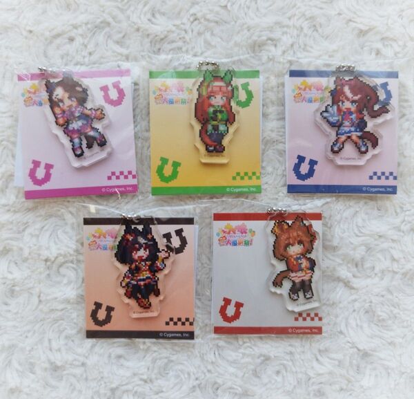ウマ娘×FamilyMartコラボ ドット絵アクリルチャーム 全5種