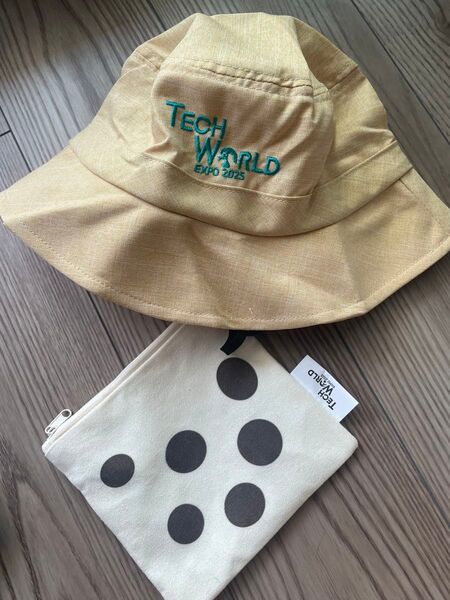 【非売品】万博 パビリオン入館記念品 TECH WORLD 帽子と収納ポーチセット テックワールド 台湾