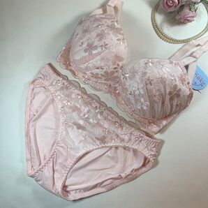 チュチュアンナ F65 ブラショーツセット 自然な谷間 ショーツM