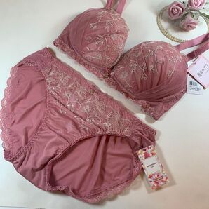 チュチュアンナ F70 ブラショーツセット ノンワイヤー ラクに谷間 ワイヤーなし ノンワイヤー