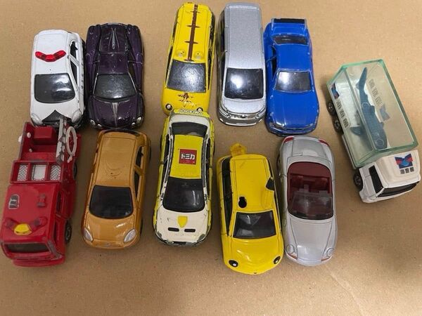 トミカ ピカチュウ 海遊館 しまじろう パトカー オープンカー 消防車 2階建バス ペットワールド まとめ売り