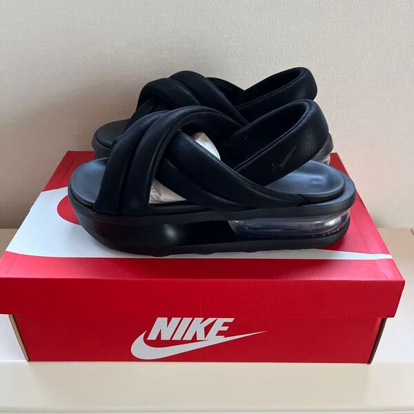 新品未使用 NIKE エアマックス アイラ サンダル 24cm
