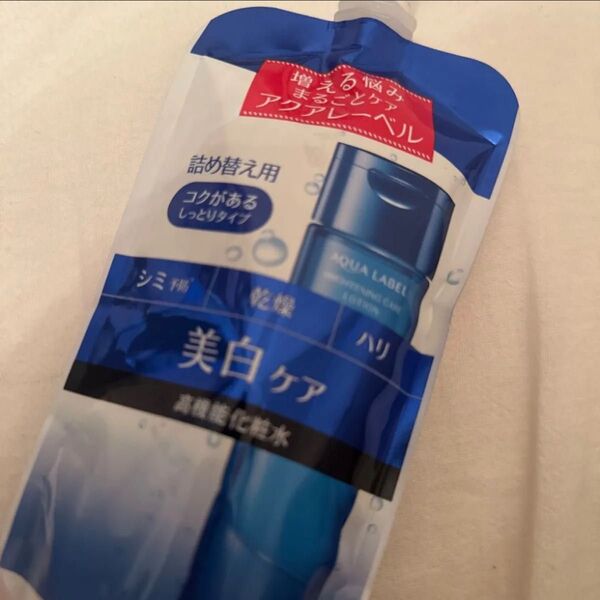 アクアレーベル ホワイトケア ローション RM(コクがあるしっとりタイプ) (詰め替え用) 180ml