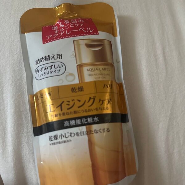 アクアレーベル バウンシングケア ローション M(みずみずしいしっとりタイプ) (詰め替え用) 180ml (医薬部外品)