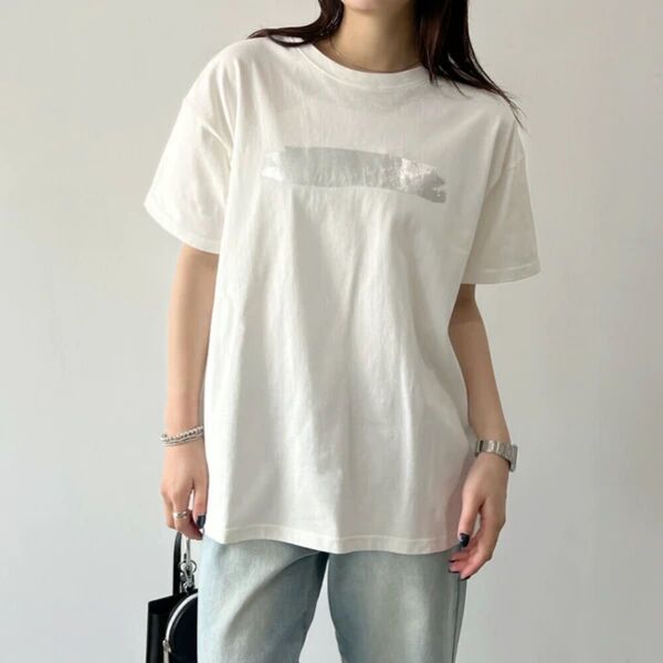 ペイント箔オーバーサイズTシャツ Tシャツ 半袖 かすれプリント かすれ箔プリント レディース