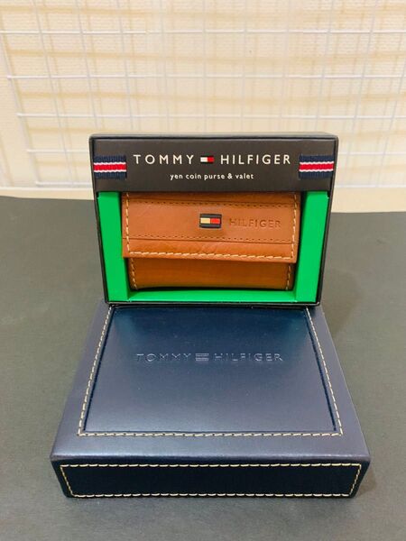 【未使用美品】TOMMY HILFIGER トミーヒルフィガー キーケース 6連 箱付 レザー 男女兼用