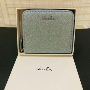 【箱付き未使用】dazzlin ダズリン ラウンドファスナー 財布 ウォレット ライトブルー ラメ