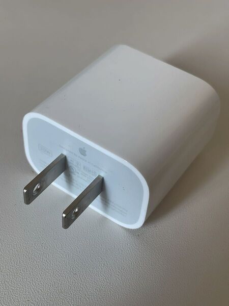 Apple 20W USB-C 電源アダプター 純正