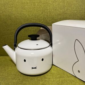 富士ホーロー ミッフィーフェイス2L ケトル やかん 未使用品