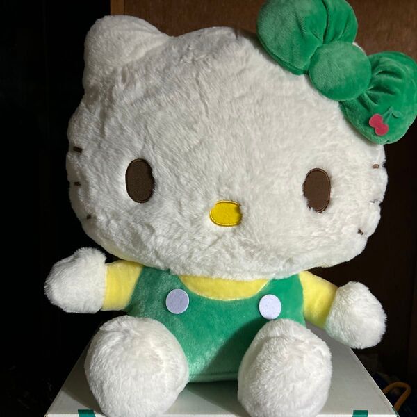 サンリオ ぬいぐるみキティーちゃん ハローキティークリームソーダドールGJ