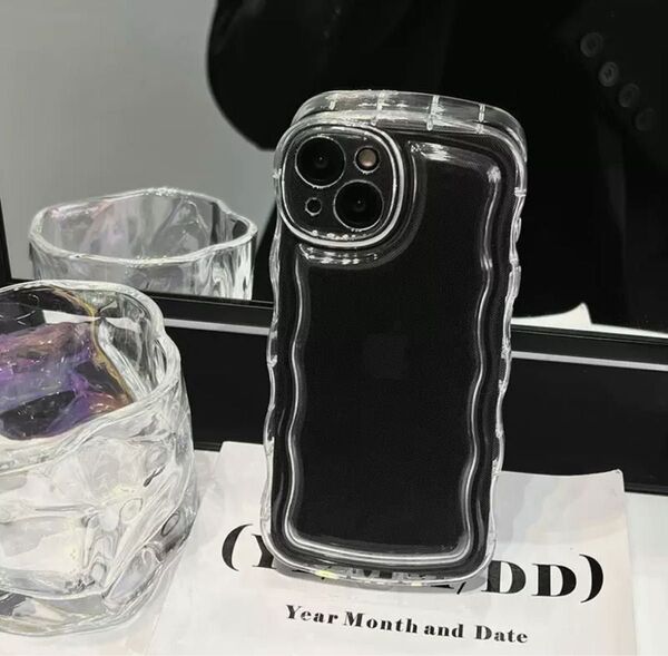 スマホケース iPhone13mini シンプル アクスタ ウェーブ クリア 透明 うねうね【新品】