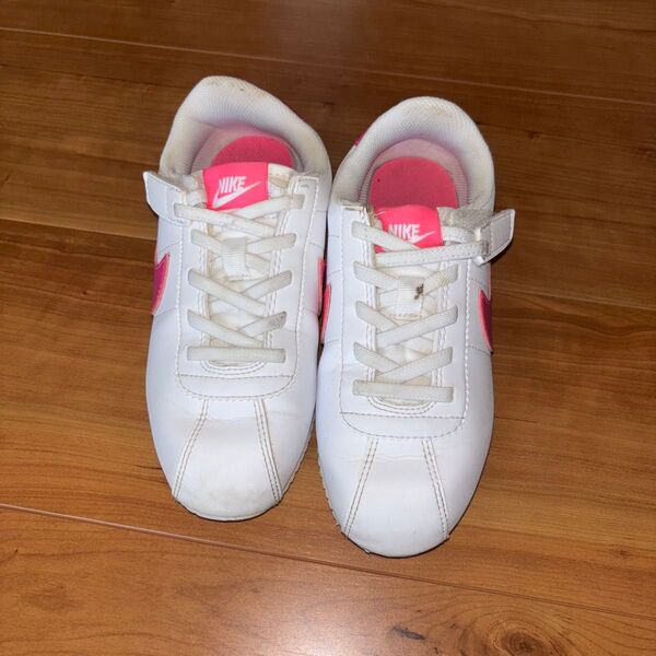 NIKE キッズ スニーカー 白 ピンク マジックテープ