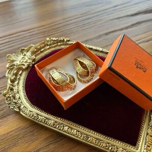 エルメス HERMES ゴールド ヴィンテージ ゴールド リボンフープイヤリング