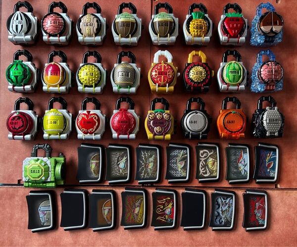 CSM 仮面ライダー鎧武 ロックシード 25個セット フェイスプレート×15