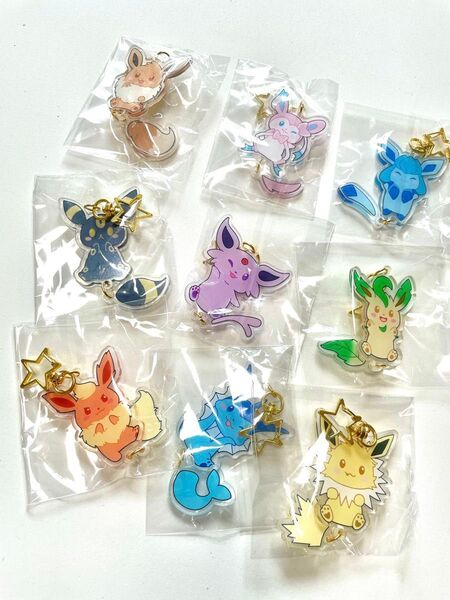 未開封 イーブイ 進化 アクリルキーホルダー9個セット しっぽ ゆらゆら ポケモン イーブイフレンズ ブイズ ニンフィア エーフィ