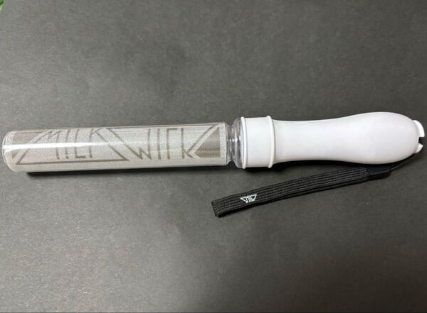 M!LK カラチェンペンライト 2本まとめ売り