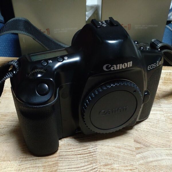 Canon キャノン EOS-1 N ボディのみ 一眼レフフィルムカメラ