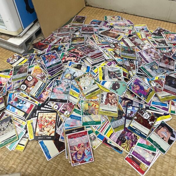 卒業引退処分 ONE PIECEワンピースカードゲーム 大量まとめ売り2900枚以上