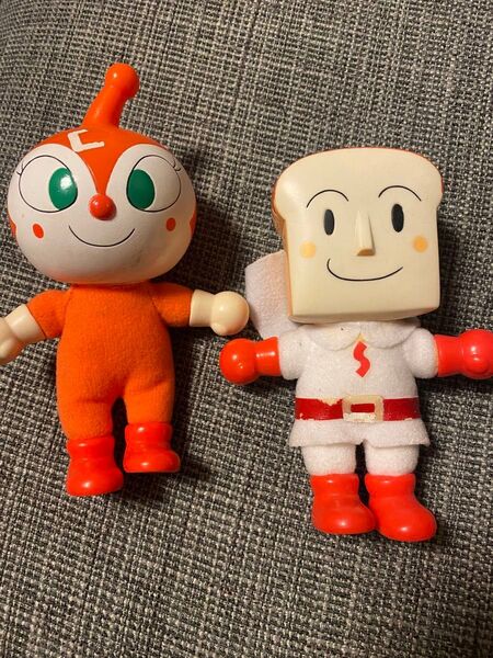 アンパンマン ドキンちゃん、ショクパンマン人形 高さ約13㎝ 1998 ソフビ
