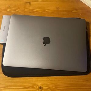 MacBookAir 13' 2020 M1チップ8コアCPU