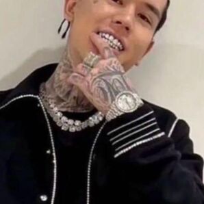 【yzerr着用】キューバンネックレスチェーン シルバー スクエア アイスアウト