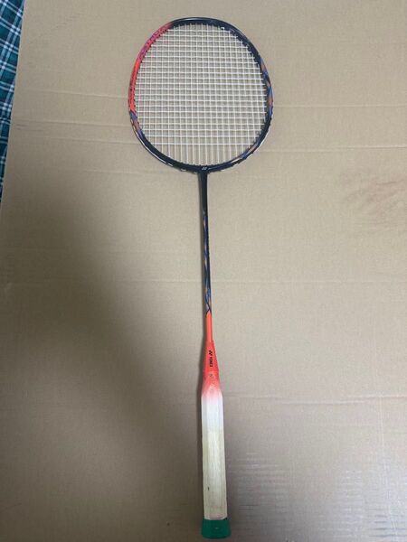 YONEX アストロクス77Pro バドミントンラケット 4UG5 ASTROX77
