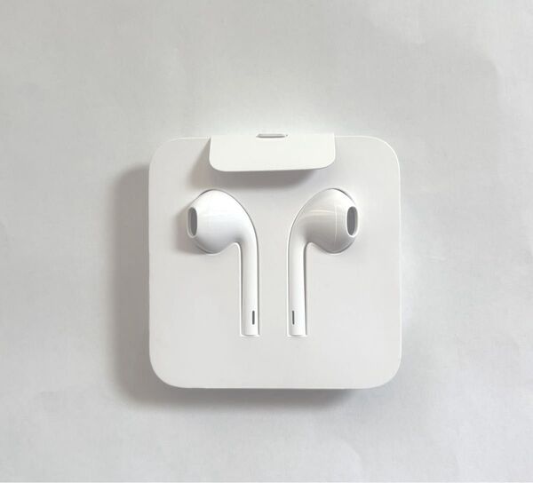 Apple iPhone ライトニング イヤホン