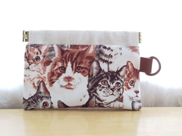 猫柄バネポーチ カード 小物入れ ハンドメイド ねこ
