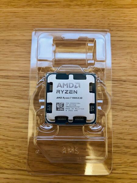 新品 AMD Ryzen 7 9800X3D 動作保証