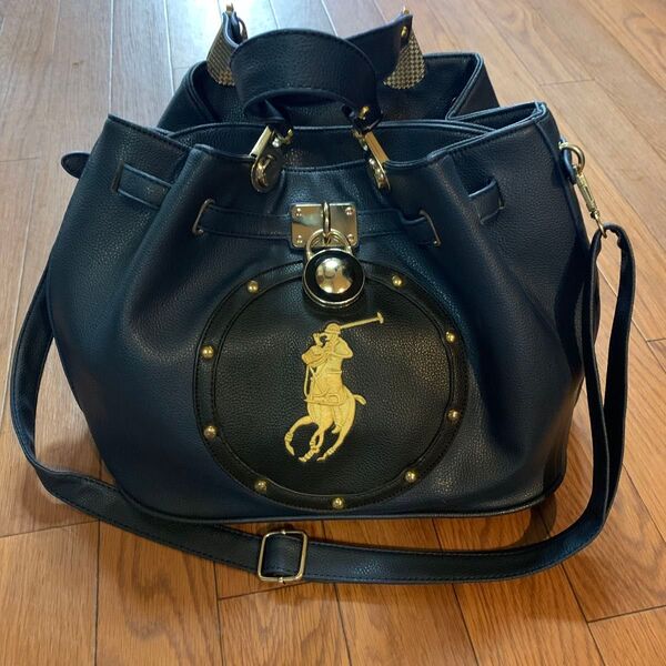 オシャレデザインショルダーバッグ /ネイビー ゴールド/海外限定品