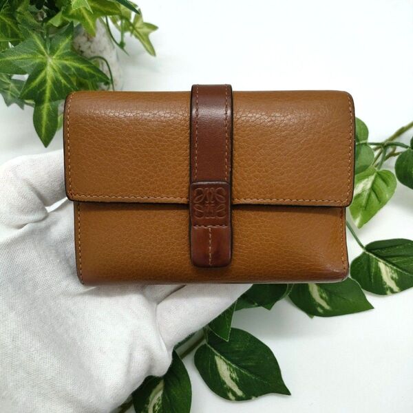 ロエベ 三つ折り財布 スモールバーティカルウォレット ブラウン