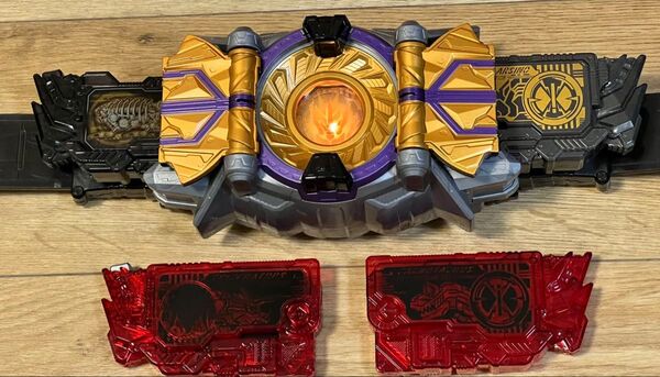 仮面ライダーサウザー 仮面ライダーザイア DXザイアサウザンドライバー 仮面ライダーゼロワン 変身ベルト ゼツメライズキー