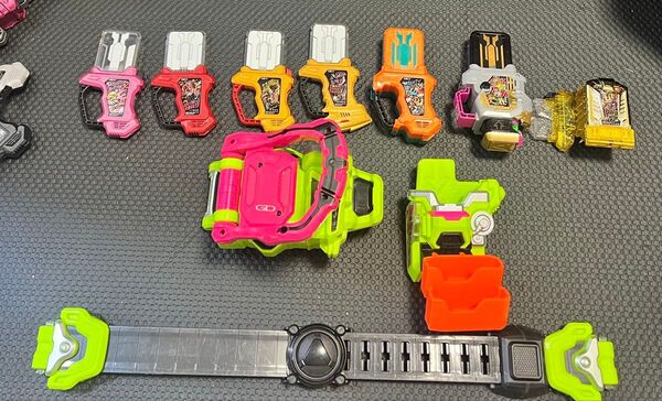 仮面ライダーエグゼイド DXゲーマドライバー エグゼイド変身アイテムセット ハイパームテキガシャット マキシマムマイティX