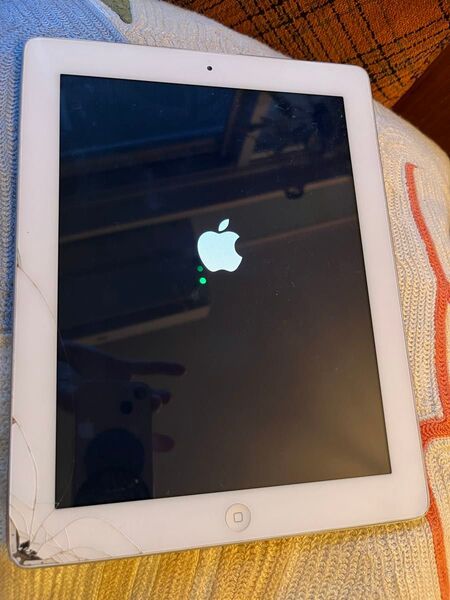 iPad 2 64GB 大容量 画面割れ 充電ケーブル付 iPad タブレット アップル Appel