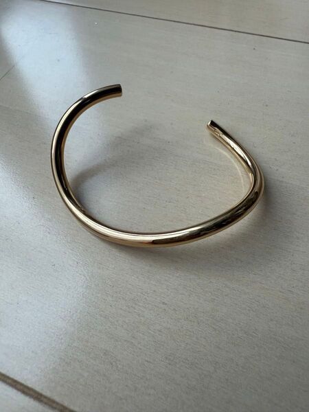 jouete ジュエッテ バングル ブレスレット アクセサリー カーブデザイン