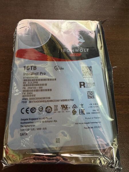 新品 16TB HDD Seagate IronWolf Pro 3.5" PC NAS 用 ST16000NE000 1個 B3