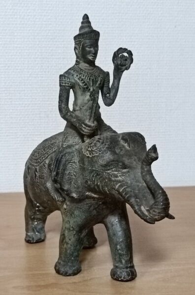 象と象使いブロンズ像 神像 象使い像