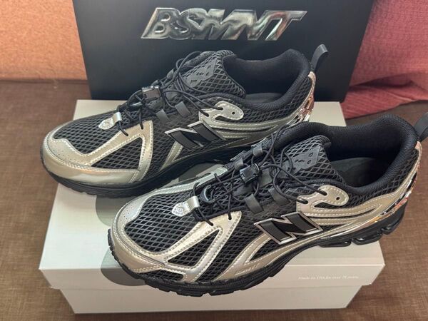 希少新品 The Basement × New Balance M1906RBS