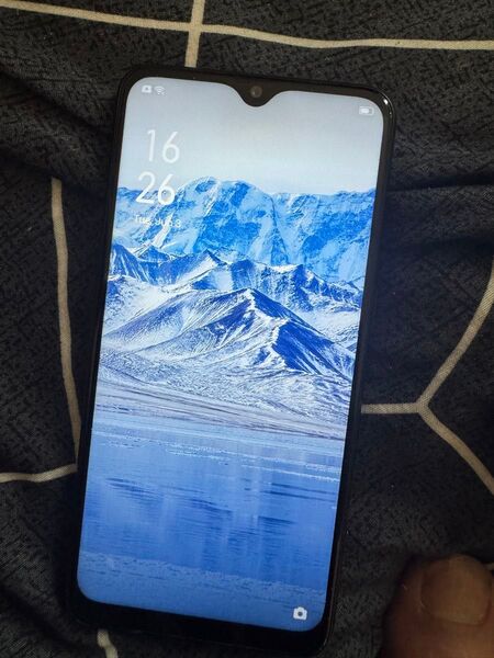 Oppo A12