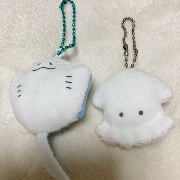 つぶらな瞳の水族館 * ガチャガチャ キーホルダー ガチャ