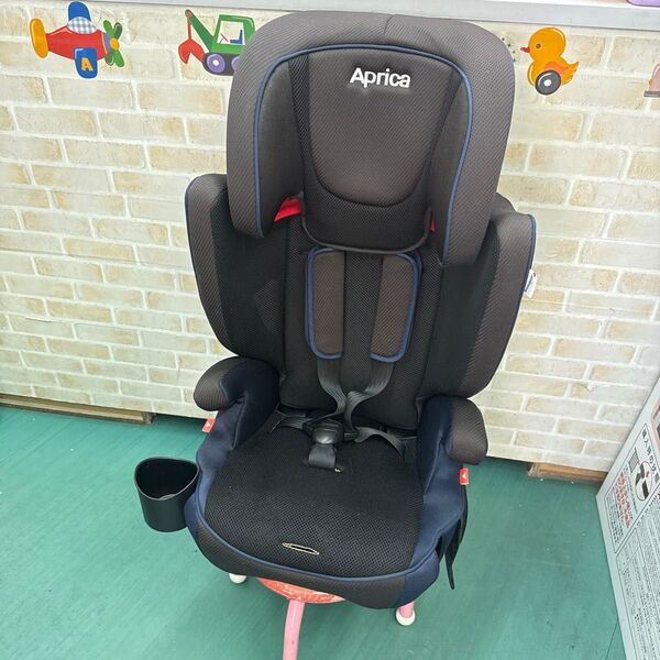 アップリカ エアグルーヴ ジュニアシート 1才から