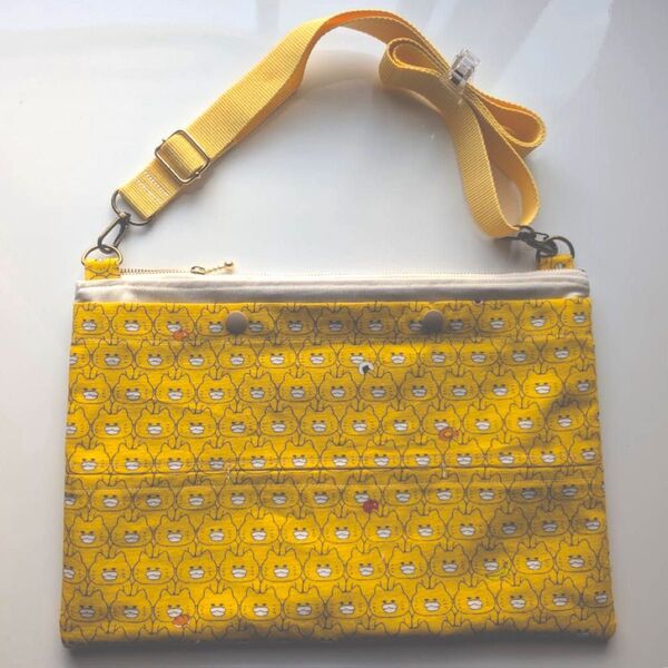 【ハンドメイド】ティッシュ入れ サコッシュ お散歩ポーチ