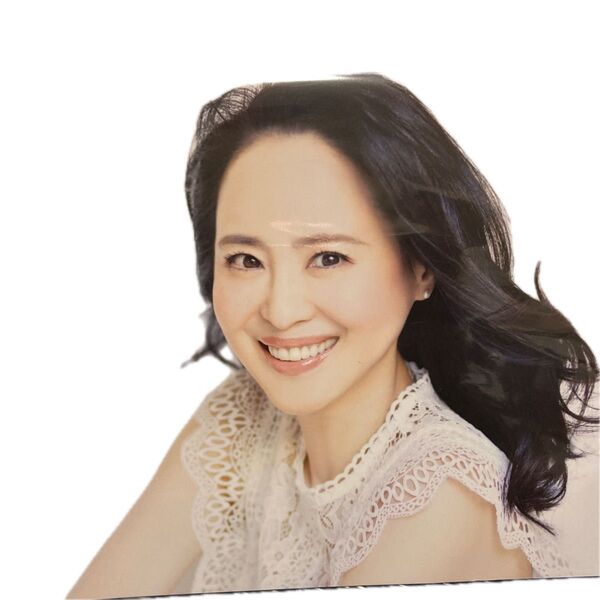 聖子永遠のアイドル、永遠の青春、松田聖子。 〜45th Anniversary 究極オールタイムベスト〜 ビジュアルシート