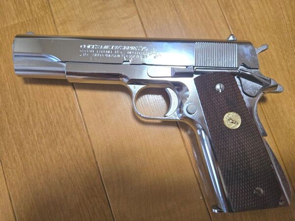東京マルイ コルト ガバメント シリーズ'70 ニッケルフィニッシュ ガスブローバックガン