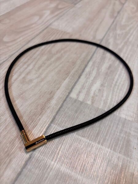 ファイテン RAKUWA磁気ネックレス チョッパースクエア50cm BK/GD