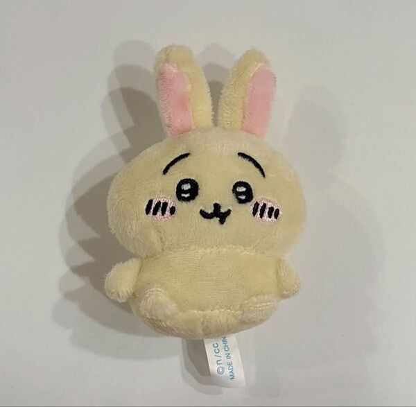 ちいかわ うさぎ お座りぬいぐるみ マスコット
