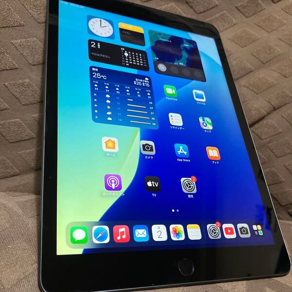 iPad 第9世代 64GB 展示品 Cellularモデル デモ機 Apple