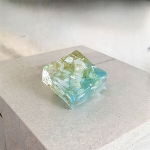 183 水面オルゴナイト ムーンストーン レジン 天然石