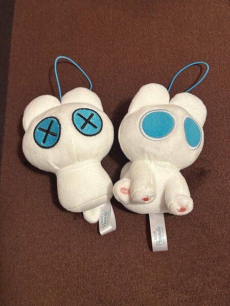 しろろとくろろ マスコット 2種 ぬいぐるみ