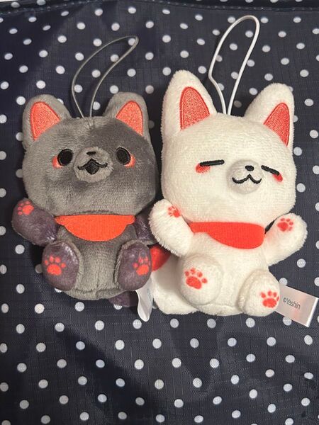 かみさまキツネとサラリーマン マスコット ぬいぐるみ 2点